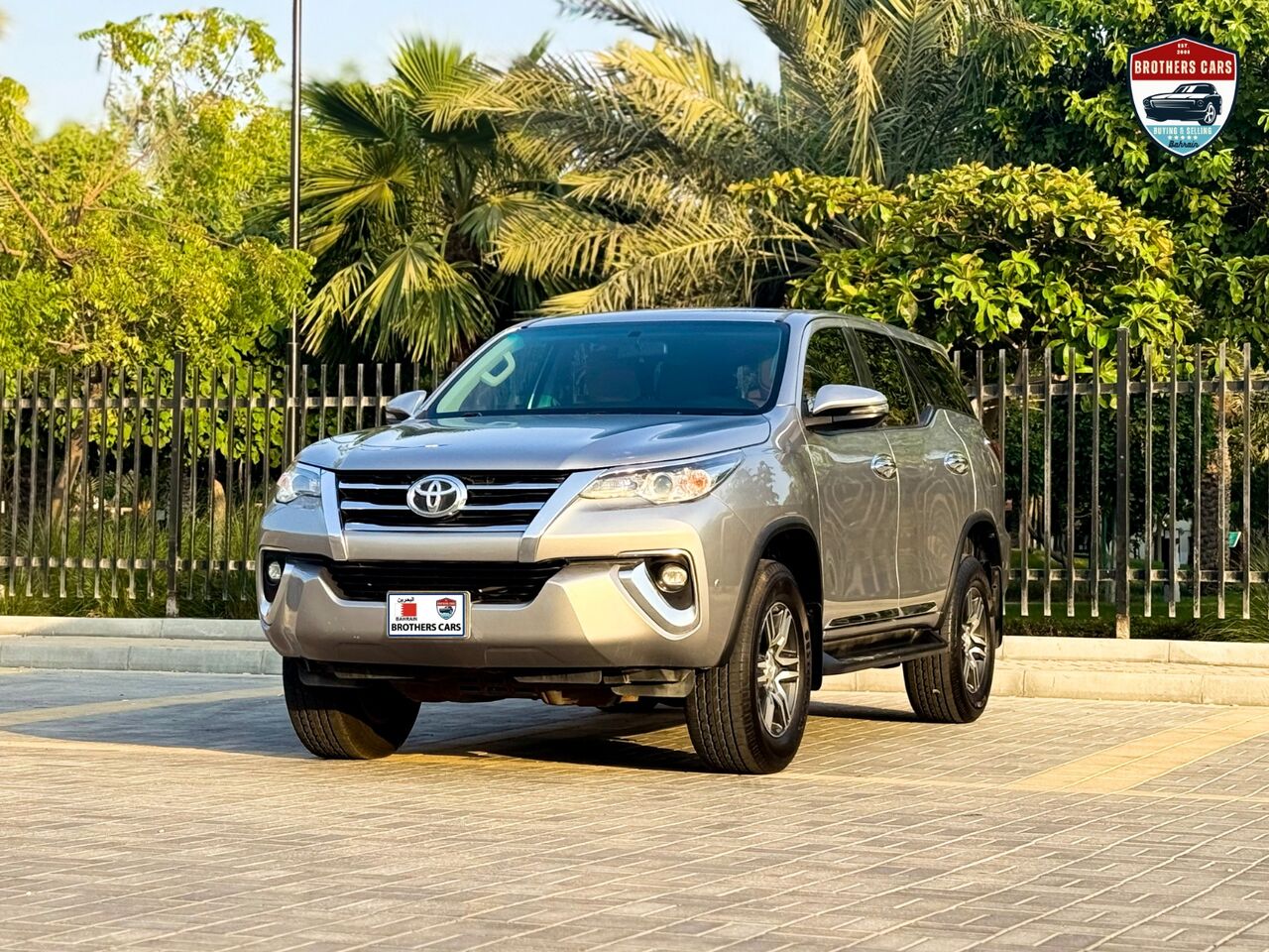 Manama, Vehicles, Cars & Trucks , BHD 100,  TOYOTA FORTUNER,  2016,  Automatic,  184000 KM,   4 CYL  MODEL FOR SALE