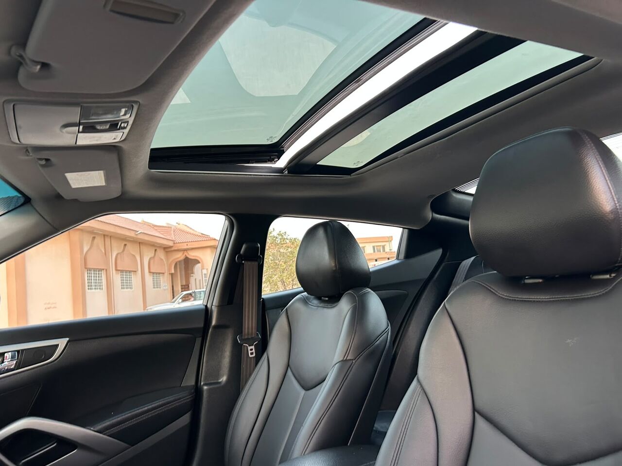 Riyadh, Vehicles, Cars & Trucks , SAR 25000,  Hyundai Veloster,  2015,  Automatic,  215000 KM,  هونداي فيلوستر