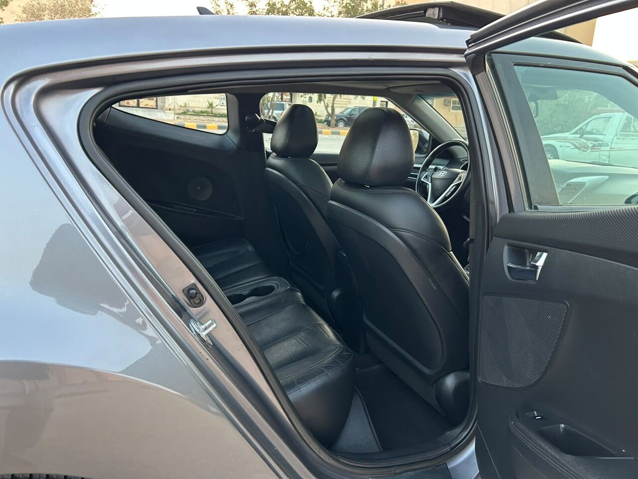 Riyadh, Vehicles, Cars & Trucks , SAR 25000,  Hyundai Veloster,  2015,  Automatic,  215000 KM,  هونداي فيلوستر