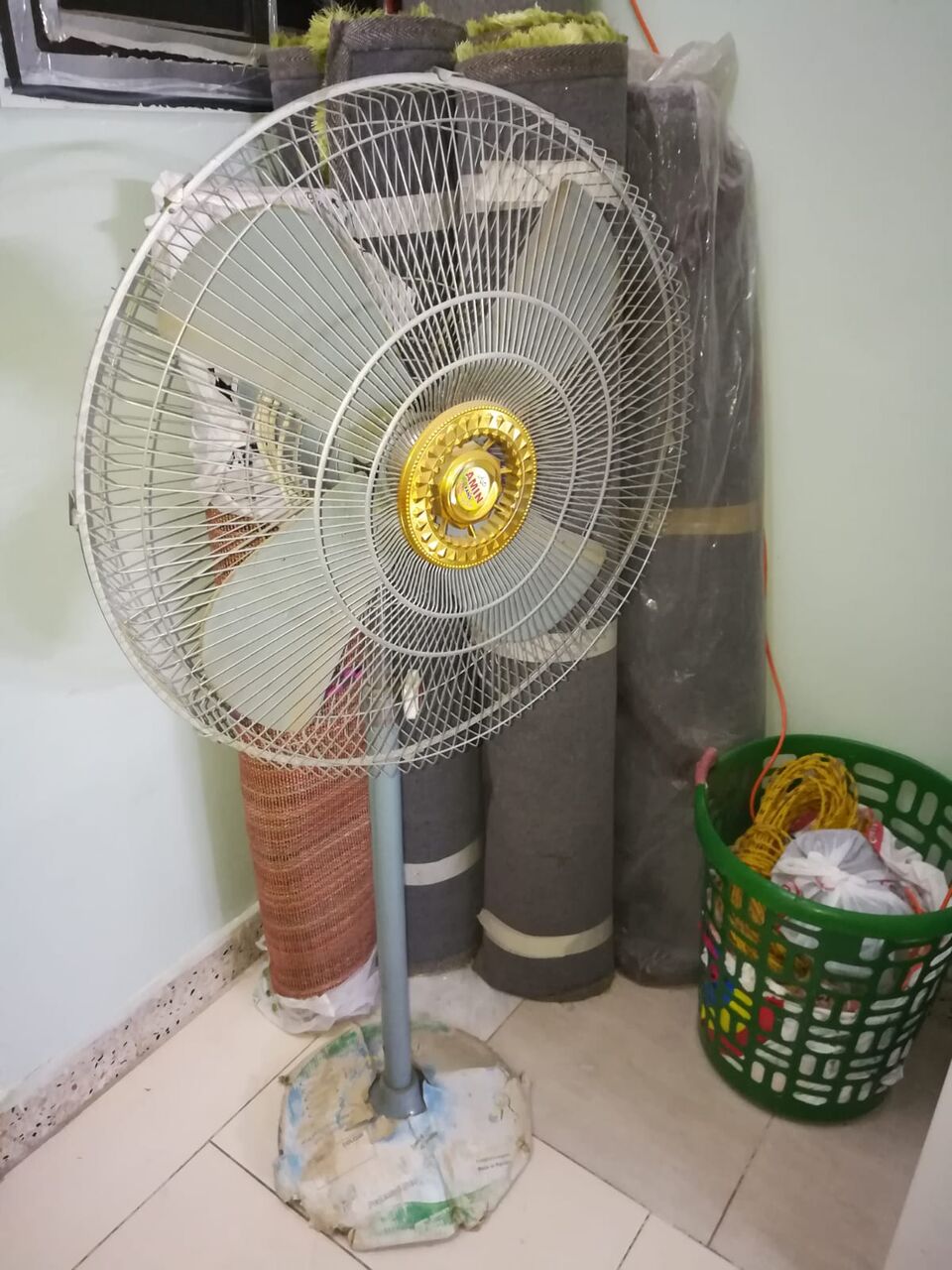 Jeddah, Household Items, SAR 2000,  Good Condition Household Items For Sale As Mentioned Below Details: