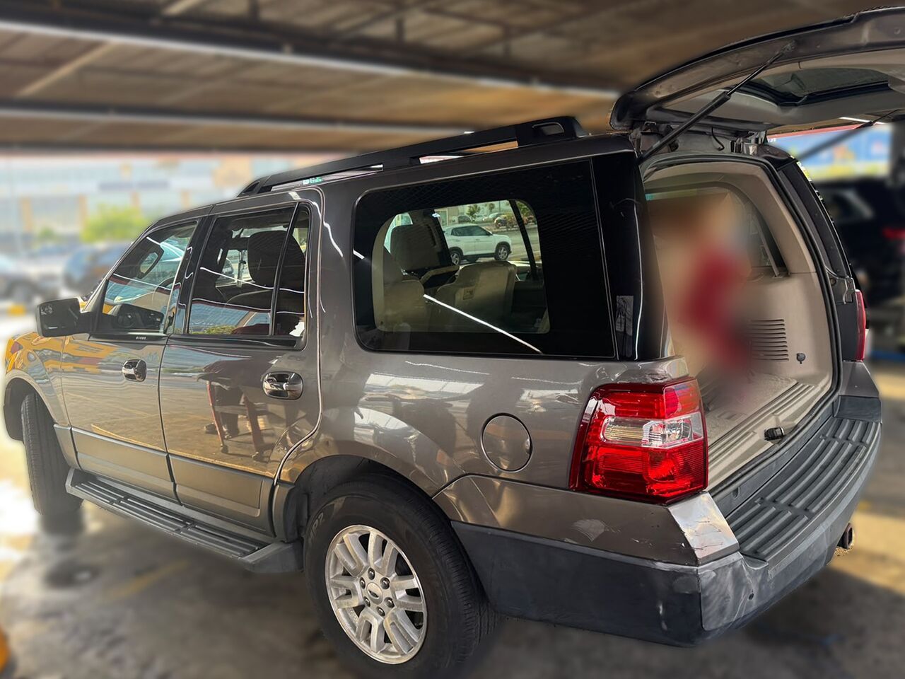 Al Bawadi, Vehicles, Cars & Trucks , SAR 38000,  Ford Expedition XL,  2013,  Automatic,  222000 KM,    &ndash; First Owner, Original Paint