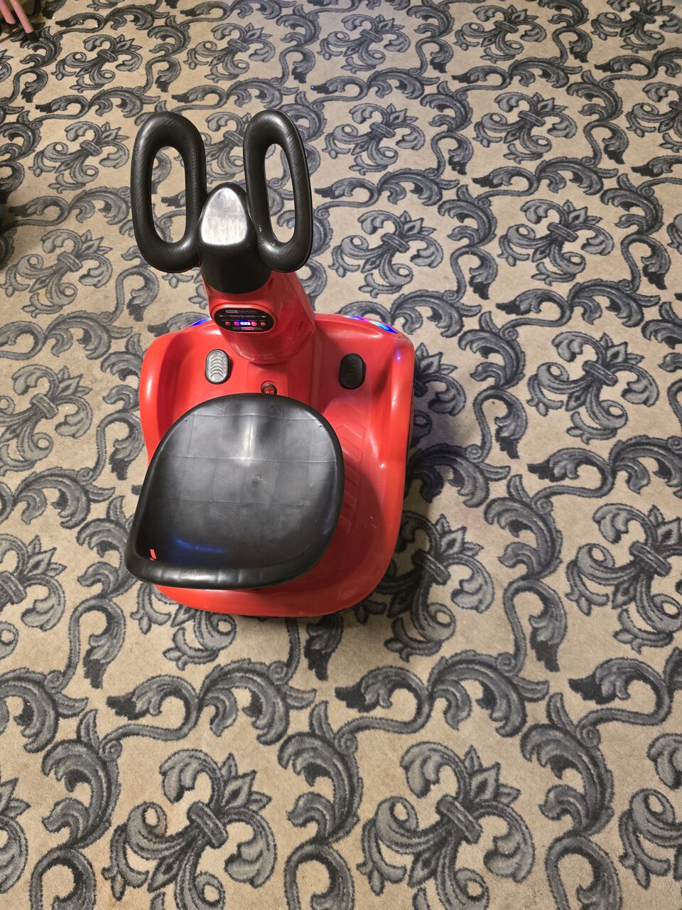 Riyadh, Baby & Kid Stuff, SAR 150,  Kids Electric Drift Vehicle- Great Condition