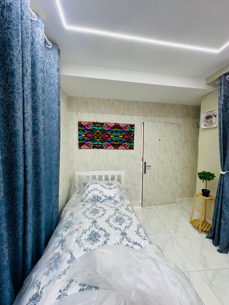Adliya, Apartments, Flats, Houses & Villas, BHD 180/year,  1 BR,  Studio For Rent In Adliya Fully Furnished With Electricity