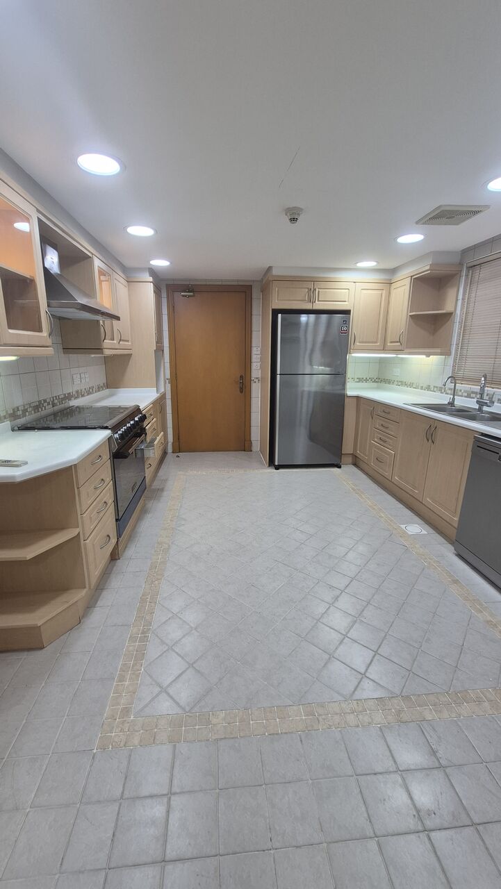 Umm Al Hassam, Apartments, Flats, Houses & Villas, BHD 500/month,  Furnished,  3 BR,  218 Sq. Meter,  Luxury Apartment For Rent