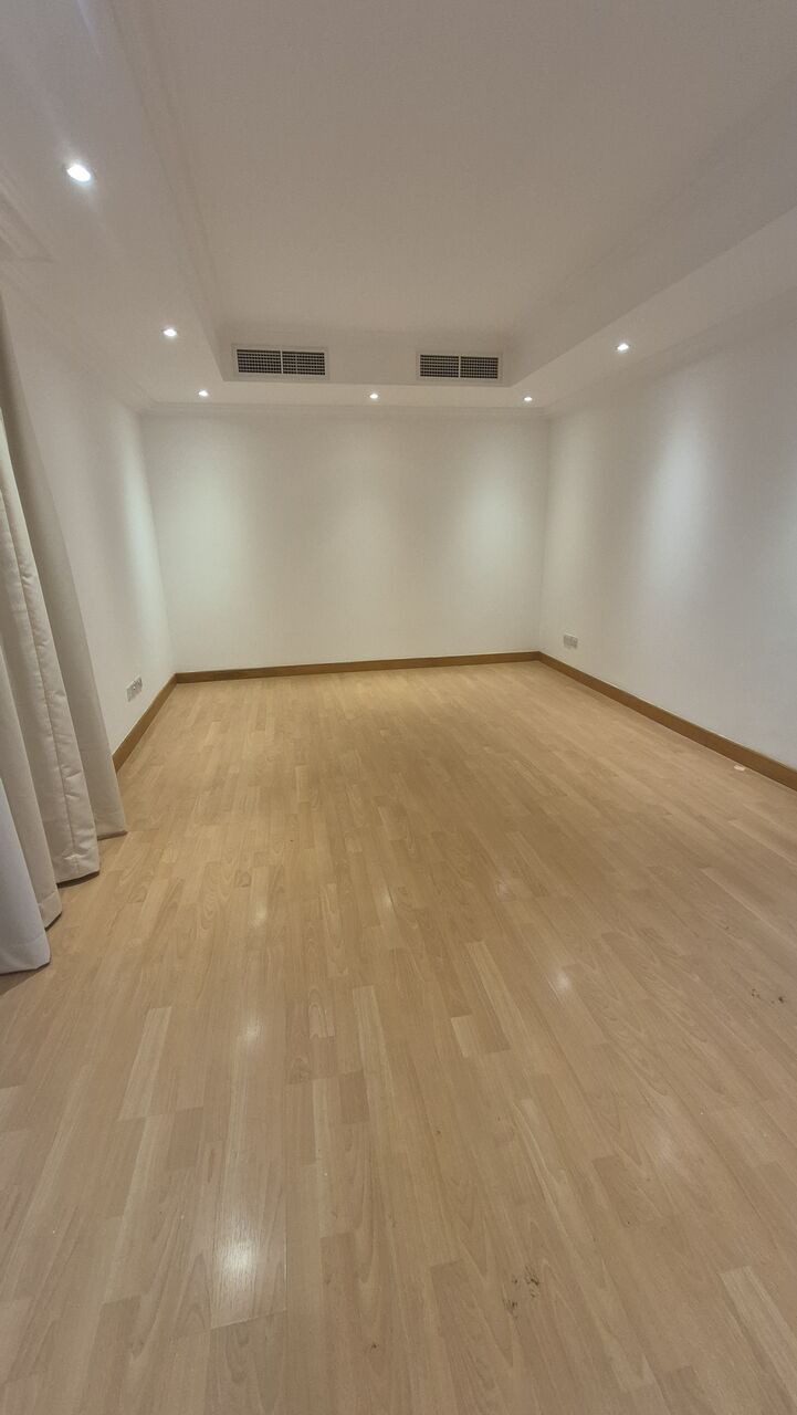 Umm Al Hassam, Apartments, Flats, Houses & Villas, BHD 500/month,  Furnished,  3 BR,  218 Sq. Meter,  Luxury Apartment For Rent
