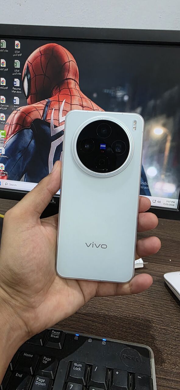 Jeddah, Mobile Phones, SAR 2500,  VIVO X200s, 16/512 GB, Excellent Condition