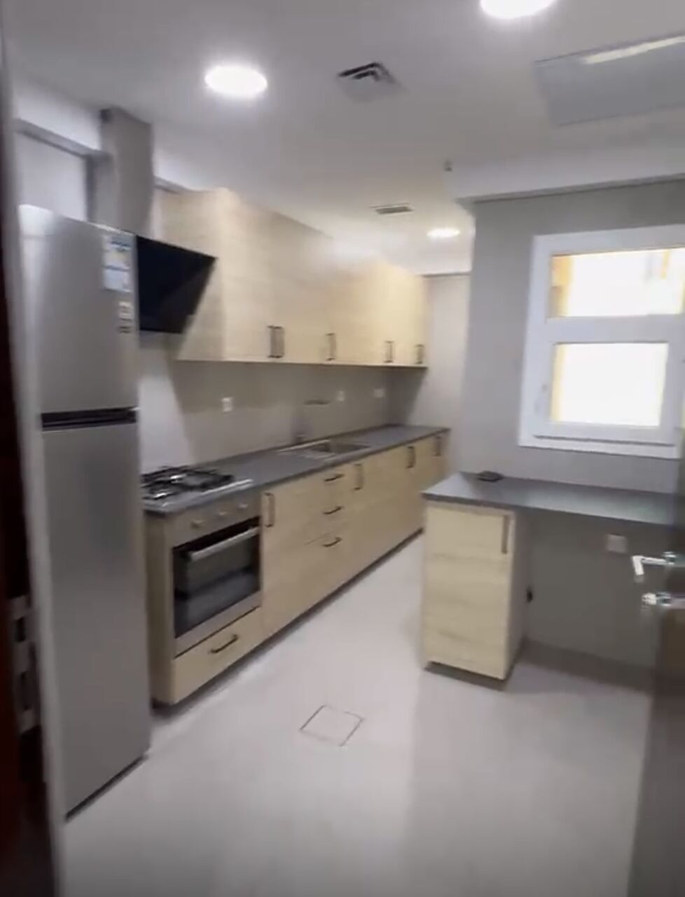 Kuwait City, Apartments, Flats, Houses & Villas, KWD 520/month,  2 BR,  86 Sq. Meter,  Apartment For Rent In Bneid Al-Qar