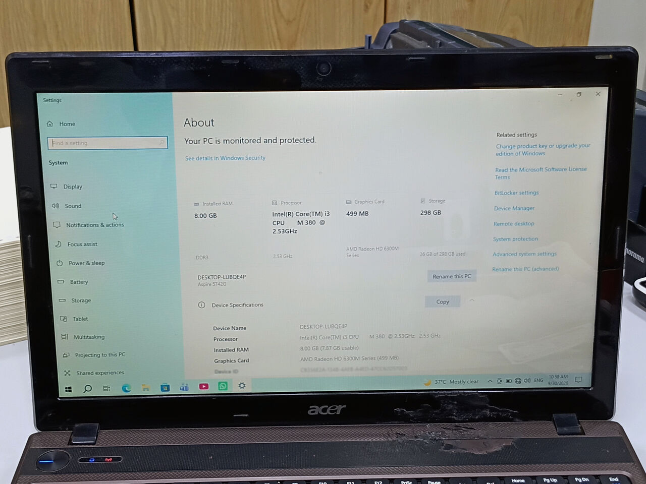 Riffa, Computers, BHD 35,  Acer Aspire Intel Core I3-M380 8GB/320GB HDD AMD Graphics 15.6 Display 35 BD Only