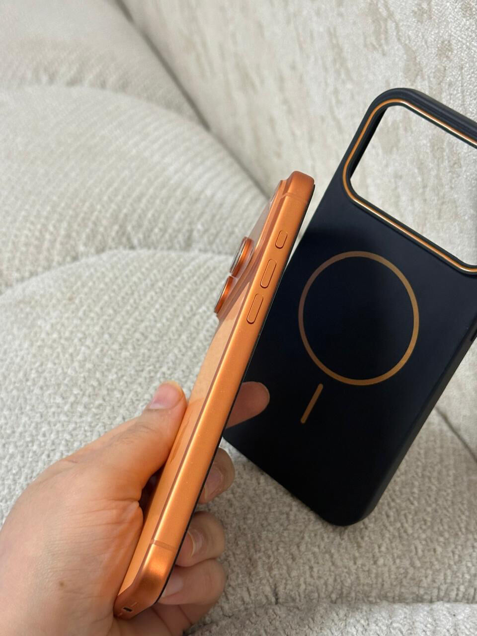 Khobar, Mobile Phones, SAR 4350,  I Model: IPhone 17 Pro Max&nbsp;   Storage: [] - 512GB]  Color  : Cosmic Orange