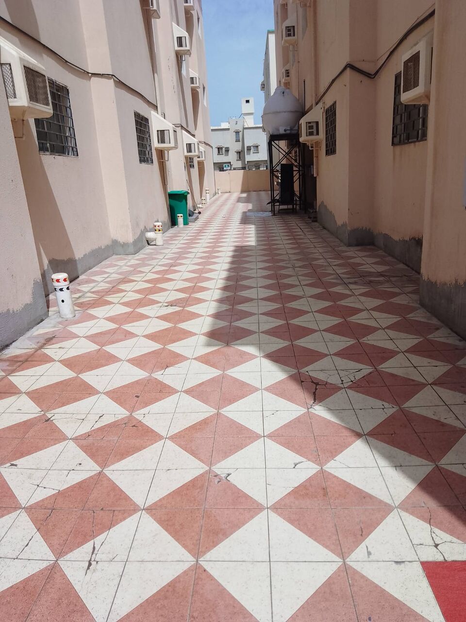 Yanbu, Staff Accommodation, SAR 1000,  200 Sq. Feet,  All Facility Staff Accommodation (Senior,Labor,Executive Camp Provider).Call 0507050393