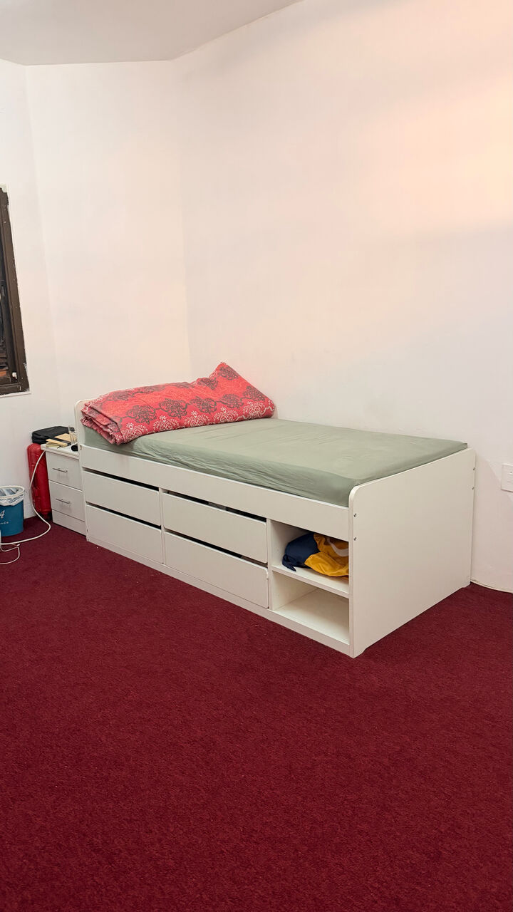 Jubail, Rooms for Rent, SAR 1000/month,  Single Room Available For Executive Muslim Bachelour