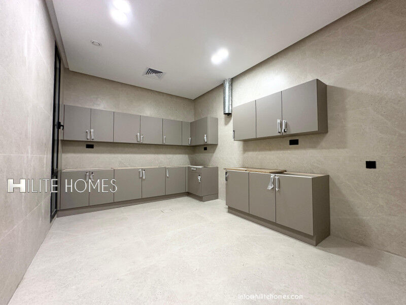 Kuwait City, Apartments, Flats, Houses & Villas, KWD 1150/month,  4 BR,  Brand New Four Bedroom Floor For Rent In Shuhada
