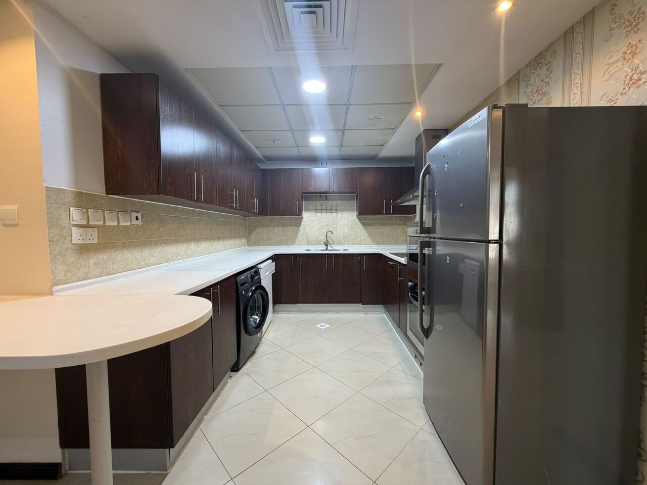 Juffair, Apartments, Flats, Houses & Villas, BHD 350/month,  Furnished,  2 BR,  Luxury Apartment For Rent In Juffair