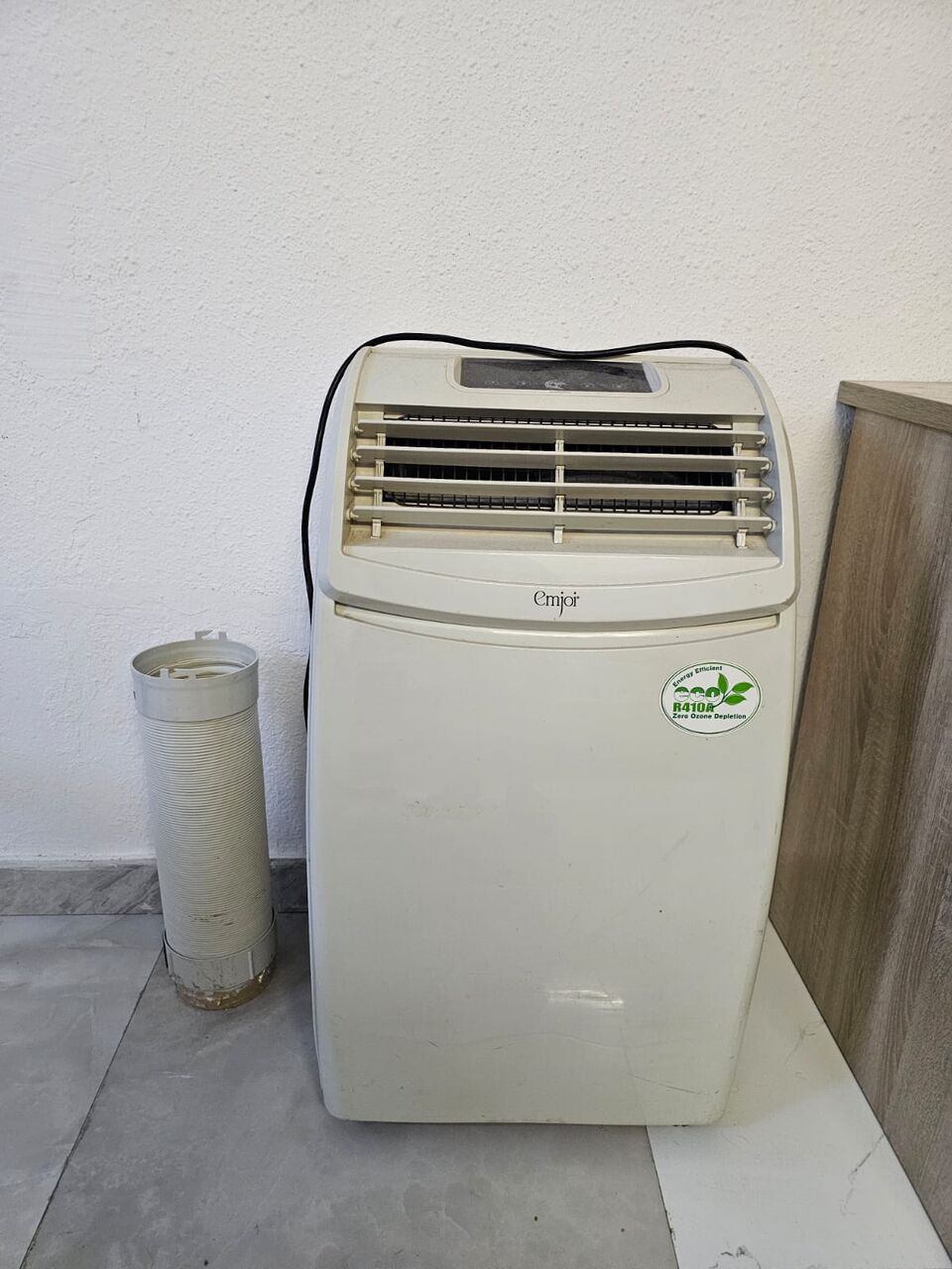 Riyadh, Household Items, SAR 1300,  Portable AC, Washing Machine, Sofa And Mirror For Sale, Steel Cabinet, Small Fridge