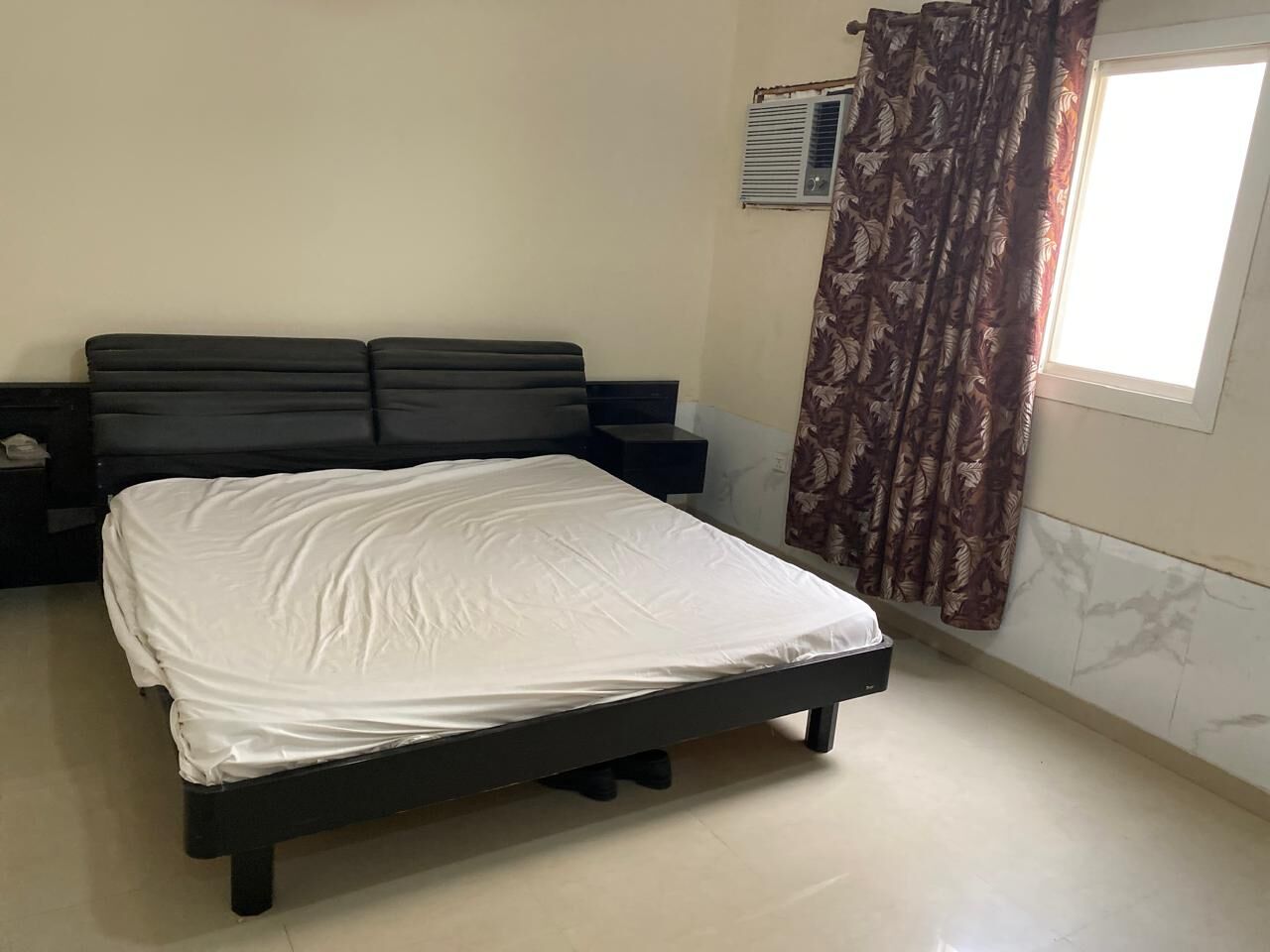 Al Samer, Rooms for Rent, SAR 1000/month,  Furnished,  Neat And Clean Furnished Room Available For Rent In Family Oriented Building