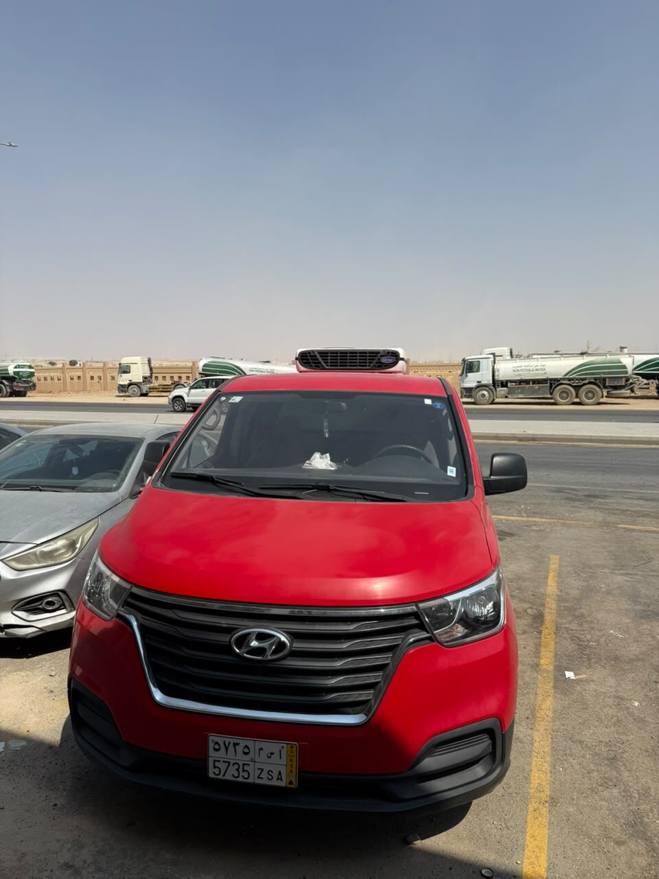 Riyadh, Vehicles, Cars & Trucks , SAR 64000,  Hyundai H1,  2021,  Manual,  41300 KM,