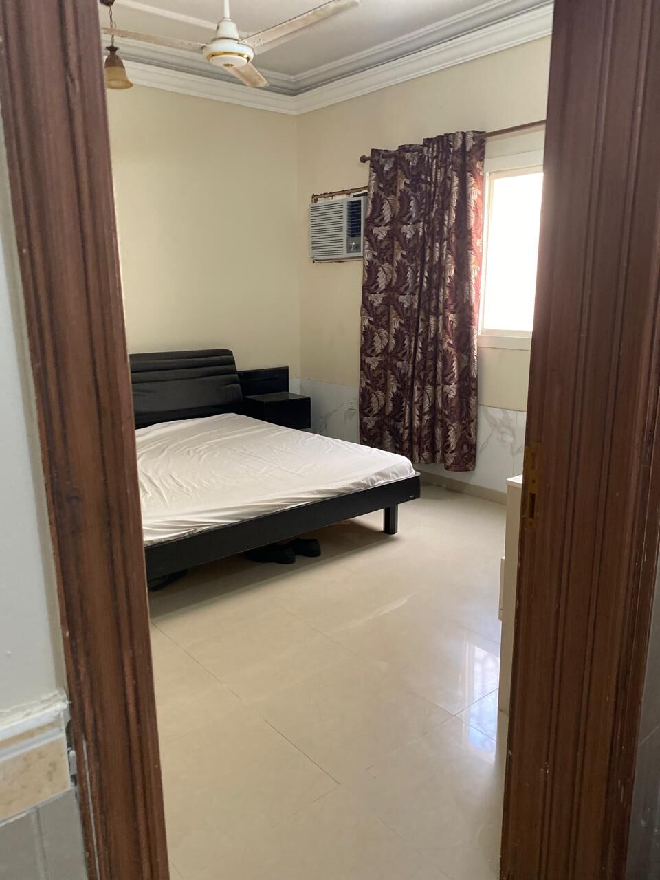Jeddah, Rooms for Rent, SAR 1000/month,  One Fully Furnished Room For One Executive Bachelor Near Yasmeen Mall