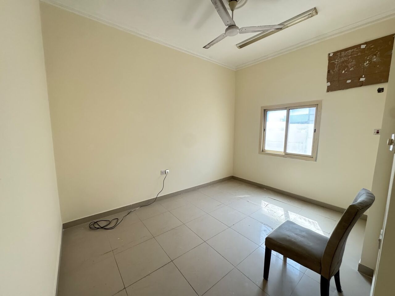 Manama, Apartments, Flats, Houses & Villas, BHD 220/month,  3 BR,  3 Bedroom | 2 Bathroom| Spacious Hall|