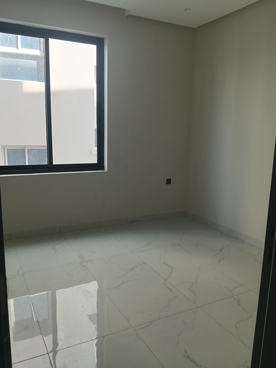 Segaya, Apartments, Flats, Houses & Villas, BHD 310/month,  3 BR,  3 Bedroom Unfurnished Flat For Rent Without Ewa