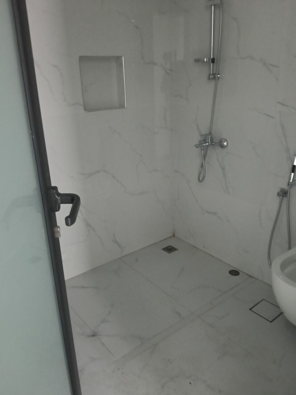 Segaya, Apartments, Flats, Houses & Villas, BHD 310/month,  3 BR,  3 Bedroom Unfurnished Flat For Rent Without Ewa