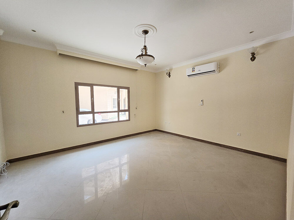 Janabiya, Villas, BHD 650,  350 Sq. Meter,  SPACIOUS VILLA FOR RENT- 4 Master Bedrooms - Covered Parking