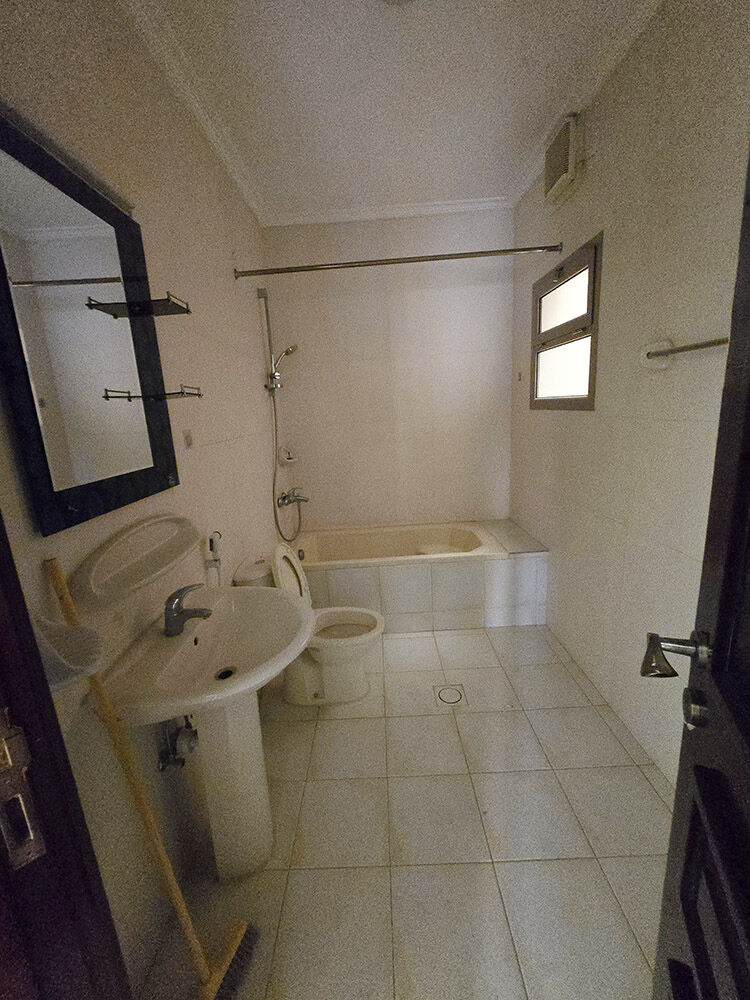 Janabiya, Villas, BHD 650,  350 Sq. Meter,  SPACIOUS VILLA FOR RENT- 4 Master Bedrooms - Covered Parking