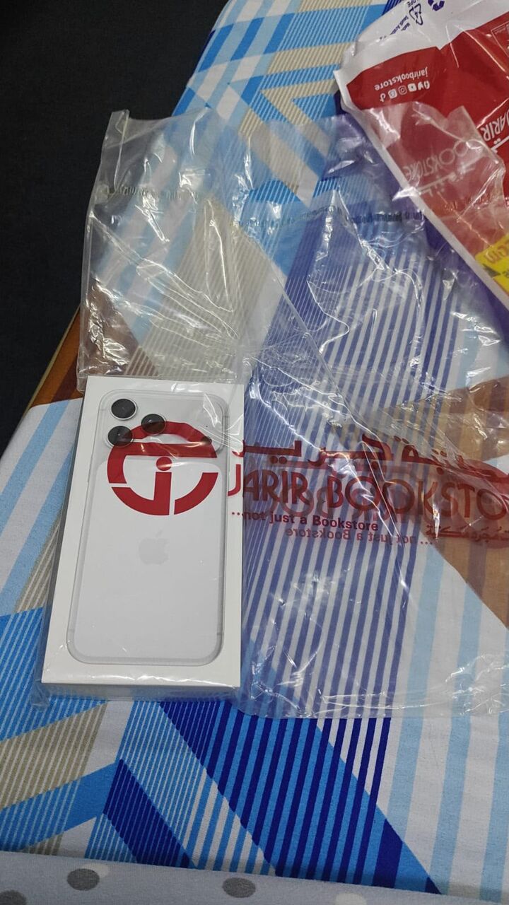 Dammam, Mobile Phones, SAR 4800,  IPhone 17 Pro Max &ndash; 256GB SILVER COLOUR