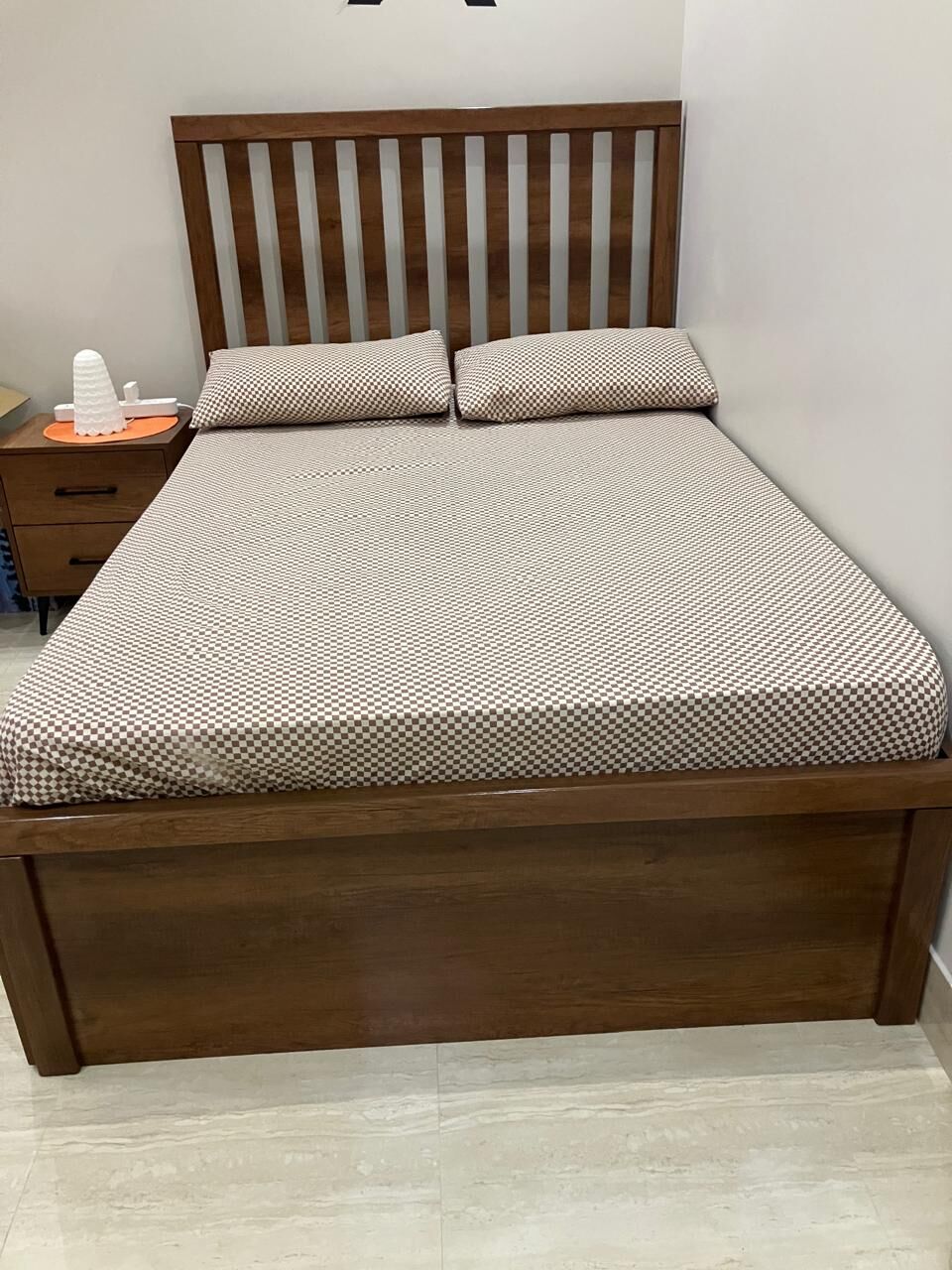 Al Mounsiyah, Furniture, SAR 2000,  FOR IMMEDIATE SALE &ndash; Bedroom Furniture Set