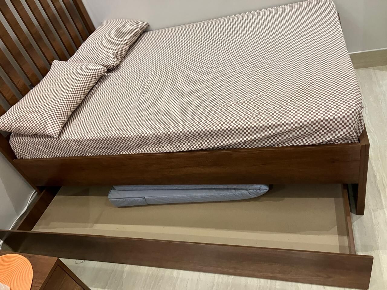 Al Mounsiyah, Furniture, SAR 2000,  FOR IMMEDIATE SALE &ndash; Bedroom Furniture Set