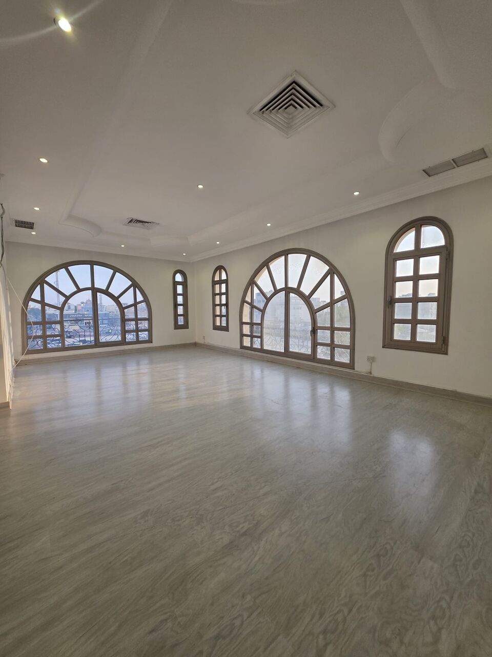 Kuwait City, Apartments, Flats, Houses & Villas, KWD 650/month,  3 BR,  Apartment For Rent In Al-Salam (for Small Kuwaiti Families Only).