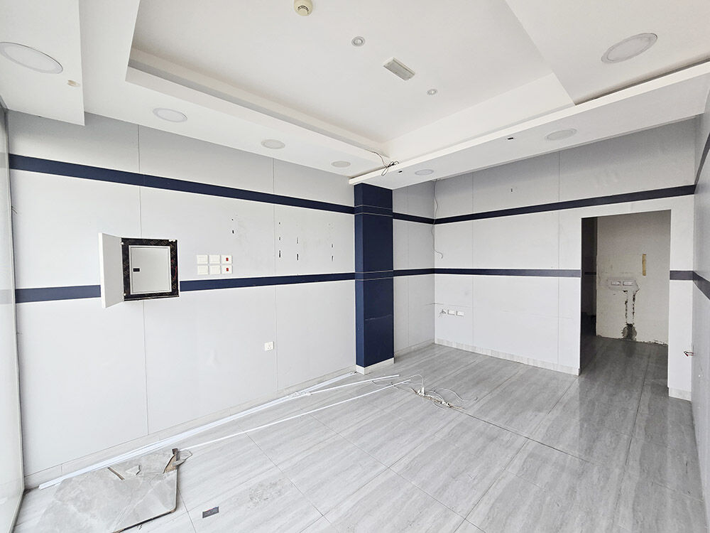 Galali, Shops, BHD 420,  18 Sq. Meter,  Spacious Large Commercial Shop In Galali