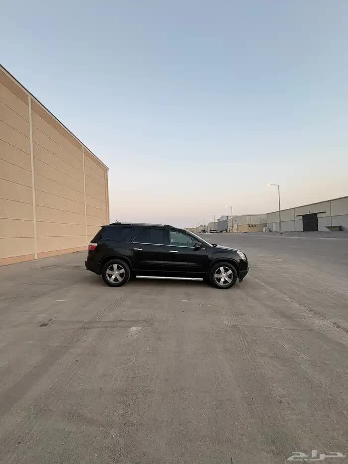 Riyadh, Vehicles, Cars & Trucks , SAR 18000,  GMC Acadia SLT 2011,  2011,  Automatic,  245000 KM,