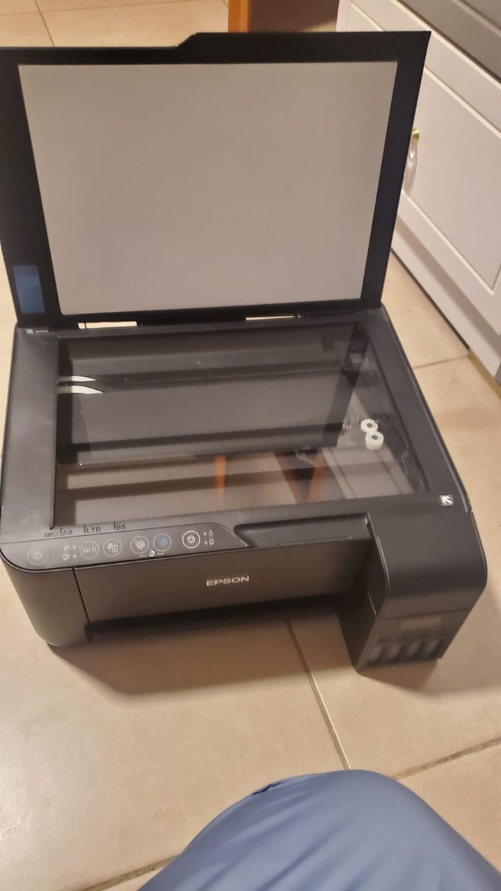 Al Tubaishi, Appliances, SAR 300,  SOFA(3+2), Dumbbells, Treadmill, 2 Desktop (acer And Dell) And More For Sale