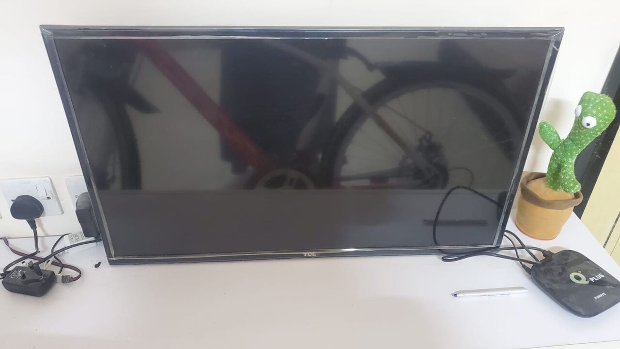 Al Tubaishi, Appliances, SAR 300,  SOFA(3+2), Dumbbells, Treadmill, 2 Desktop (acer And Dell) And More For Sale