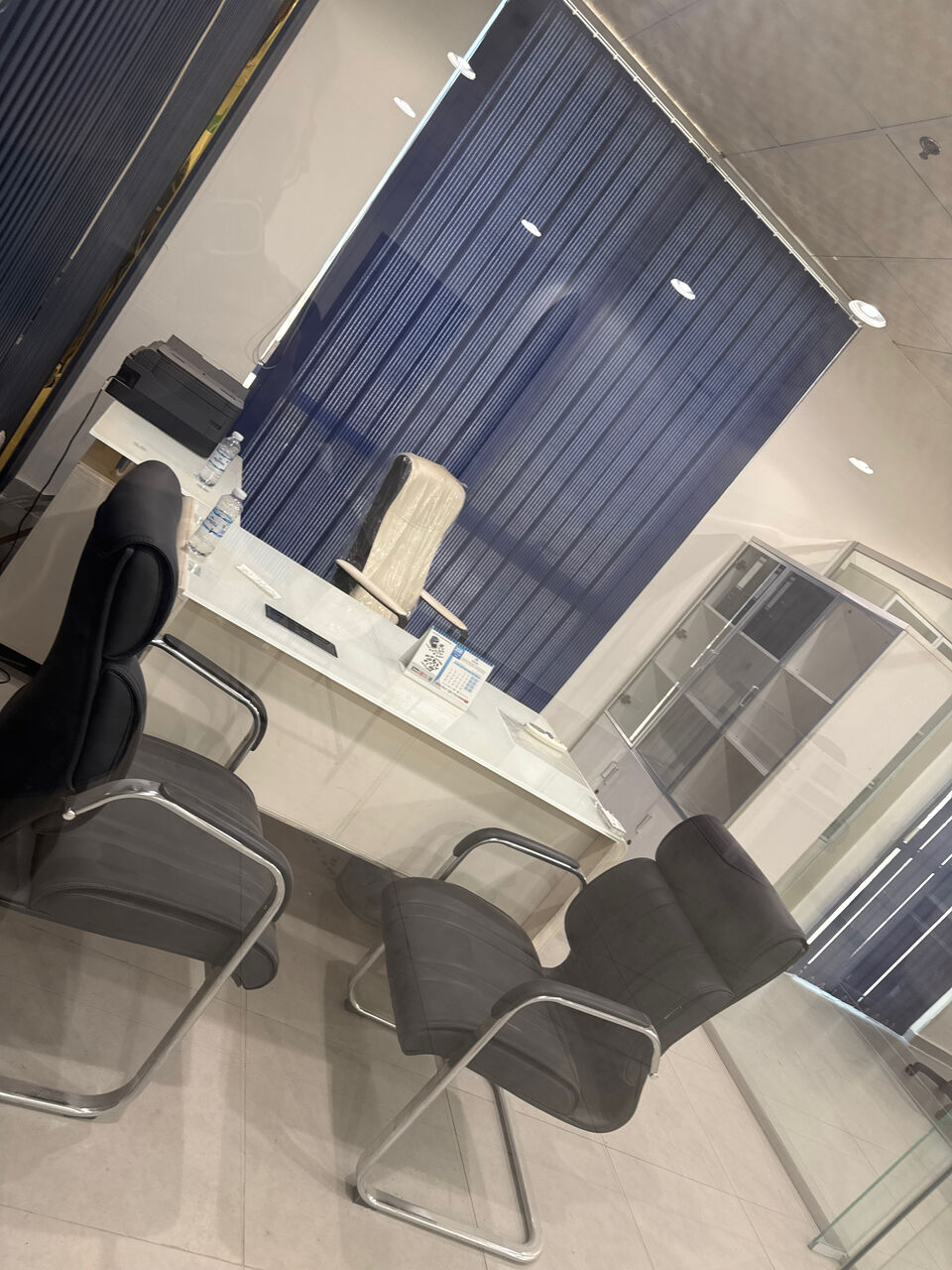 Dammam, Furniture, SAR 1200,  2 Office Furntiure Complete Set  , 2 Work Station With Chair , 3 Pc Visitmg Vhair With Ta