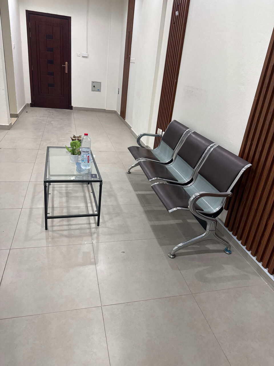 Dammam, Furniture, SAR 1200,  2 Office Furntiure Complete Set  , 2 Work Station With Chair , 3 Pc Visitmg Vhair With Ta