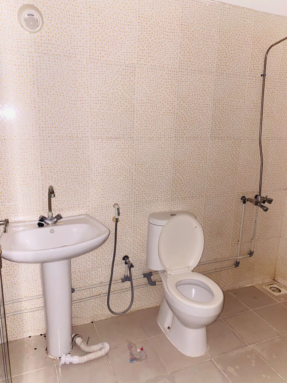 Riffa, Apartments, Flats, Houses & Villas, BHD 130/month,  2 BR,  Two Bedrooms Flat For Rent Without EWA|With Acs