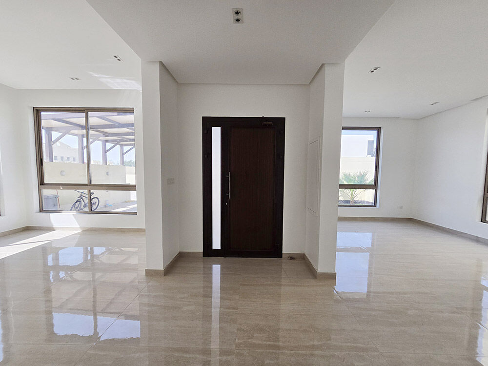 Janabiya, Villas, BHD 1000,  250 Sq. Meter,  COMPOUND VILLA FOR RENT &ndash; JANABIYA | GYM | POOL