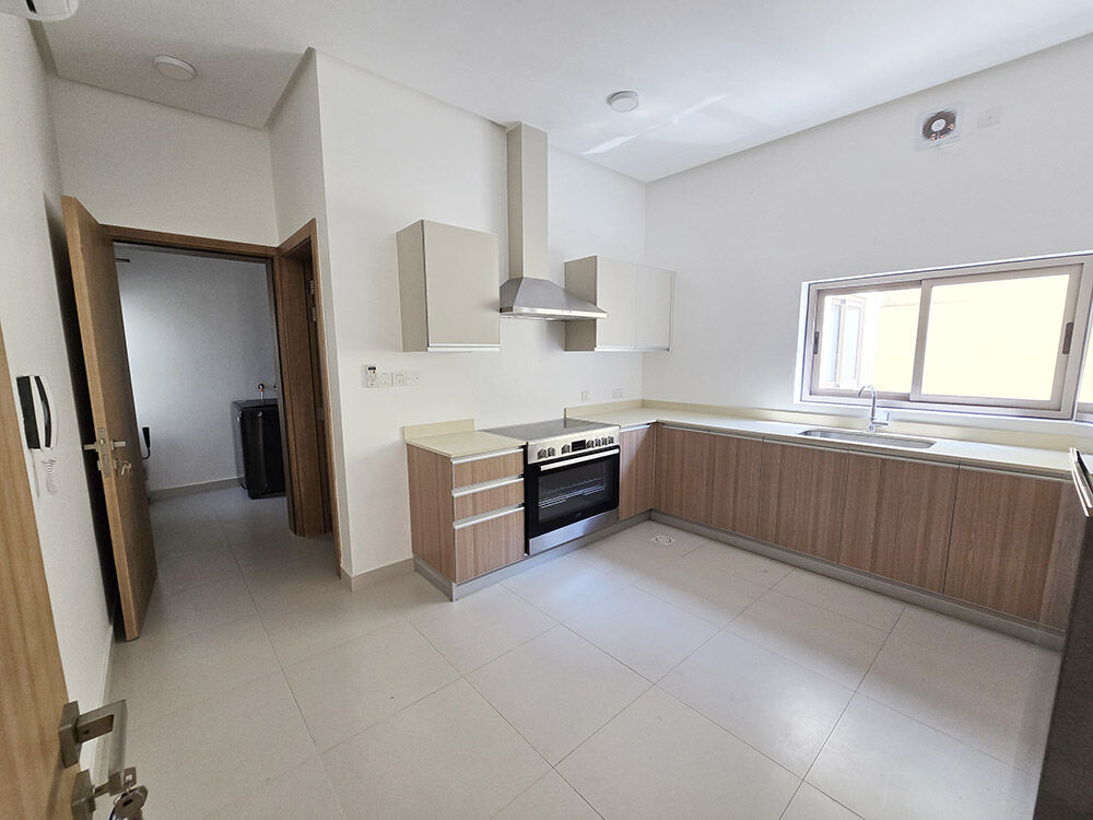 Janabiya, Villas, BHD 1000,  250 Sq. Meter,  COMPOUND VILLA FOR RENT &ndash; JANABIYA | GYM | POOL