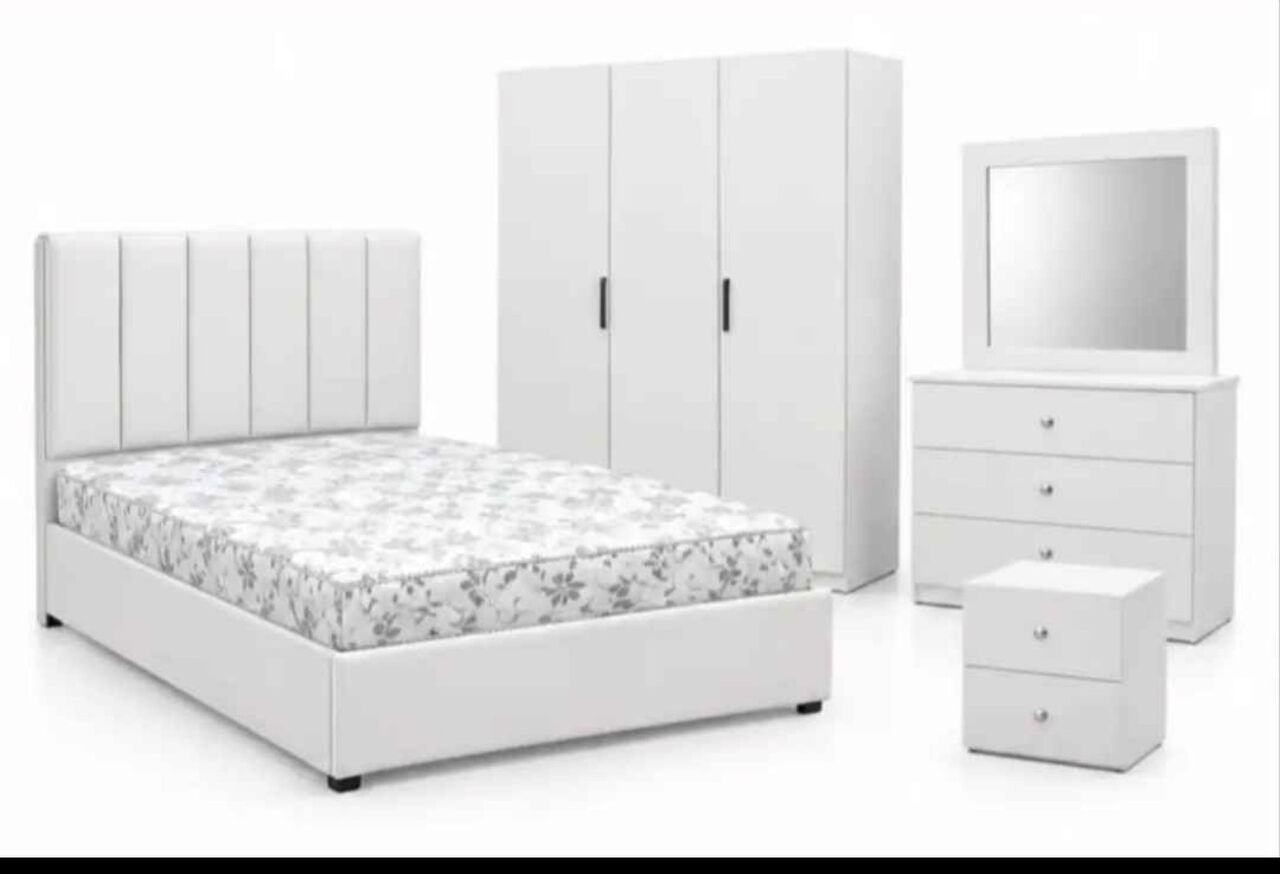 Jeddah, Furniture, SAR 5,  Premium Medium Bedroom Set With 3-Door Wardrobe | Modern & Stylish Furniture