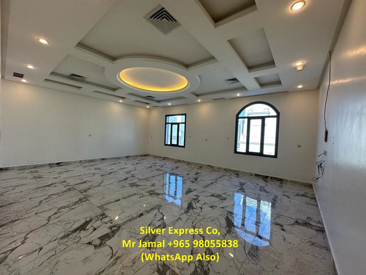 Funaitees, Apartments, Flats, Houses & Villas, KWD 800/month,  5 BR,  200 Sq. Meter,  5 Bedroom Villa Floor With Balcony For Rent In Finatees.