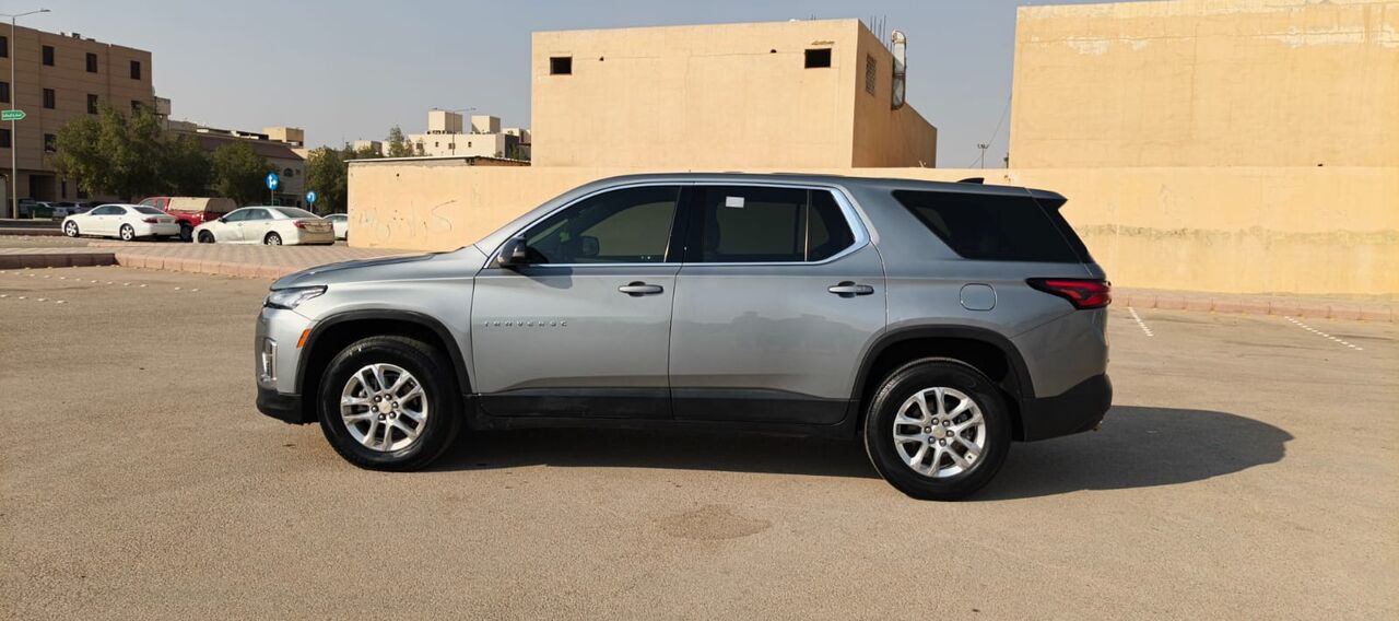 Riyadh, Vehicles, Cars & Trucks , SAR 95000,  Chevrolet Traverse,  2023,  Automatic,  67000 KM,   LS Half Option,  Well Maintained