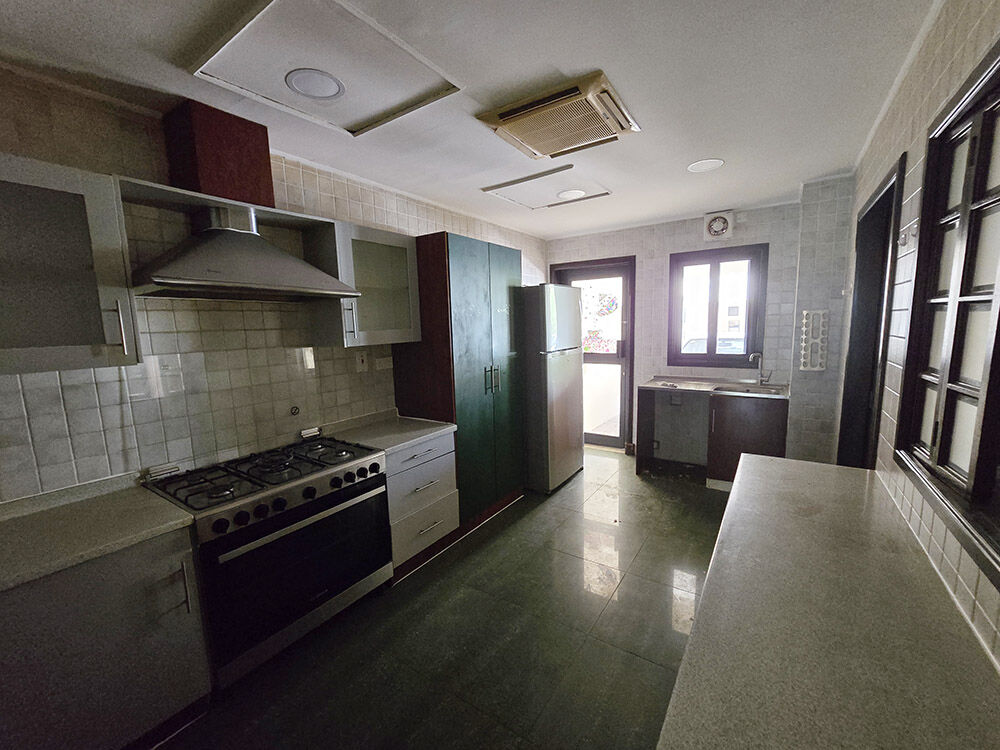 Janabiya, Villas, BHD 900,  350 Sq. Meter,  Spacious 5BR Villa With Private Garden For Rent In Janabiya &ndash; BD 900