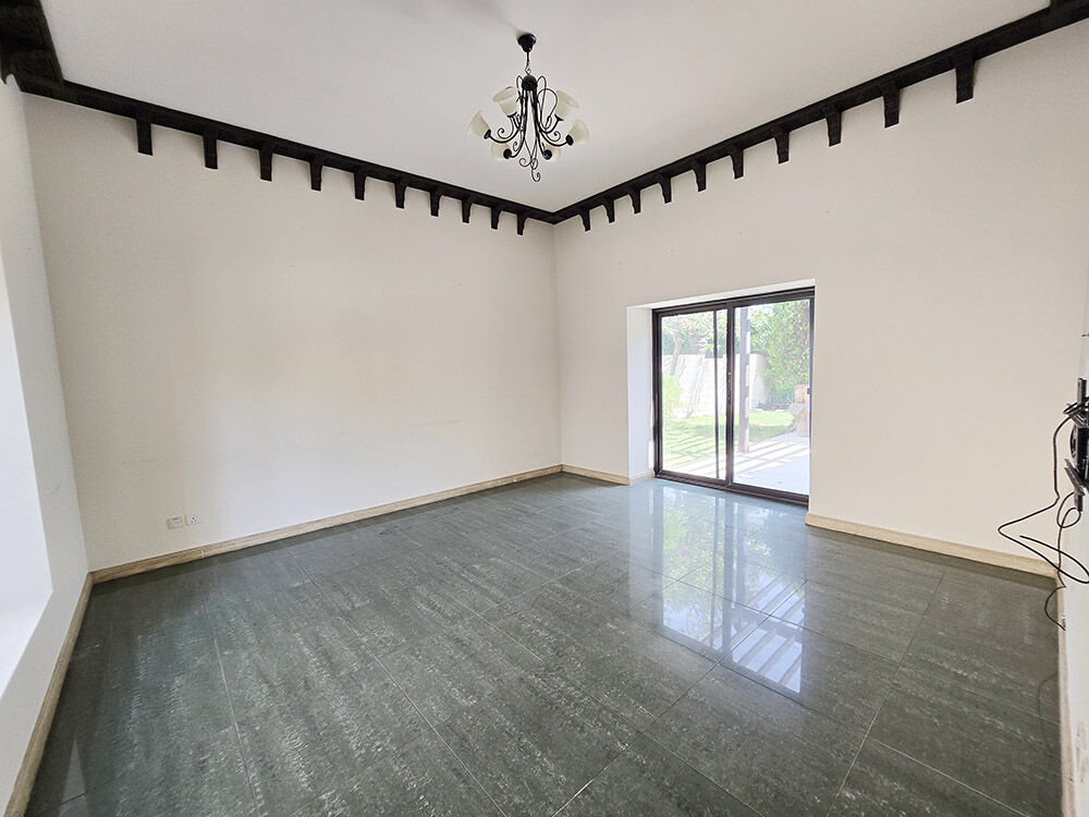 Janabiya, Villas, BHD 900,  350 Sq. Meter,  Spacious 5BR Villa With Private Garden For Rent In Janabiya &ndash; BD 900