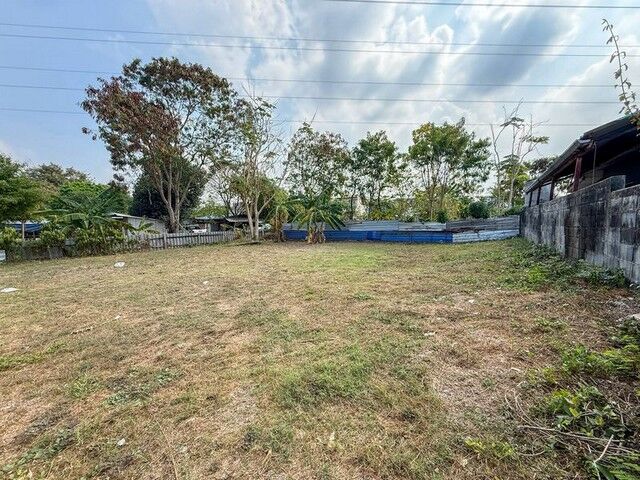 Bangkok, Real Estate For Sale, THB 3000000,  6 BR,  100 Sq. Feet,  ขายที่ดินศรีราชา กลางเมือง แหล่งช
