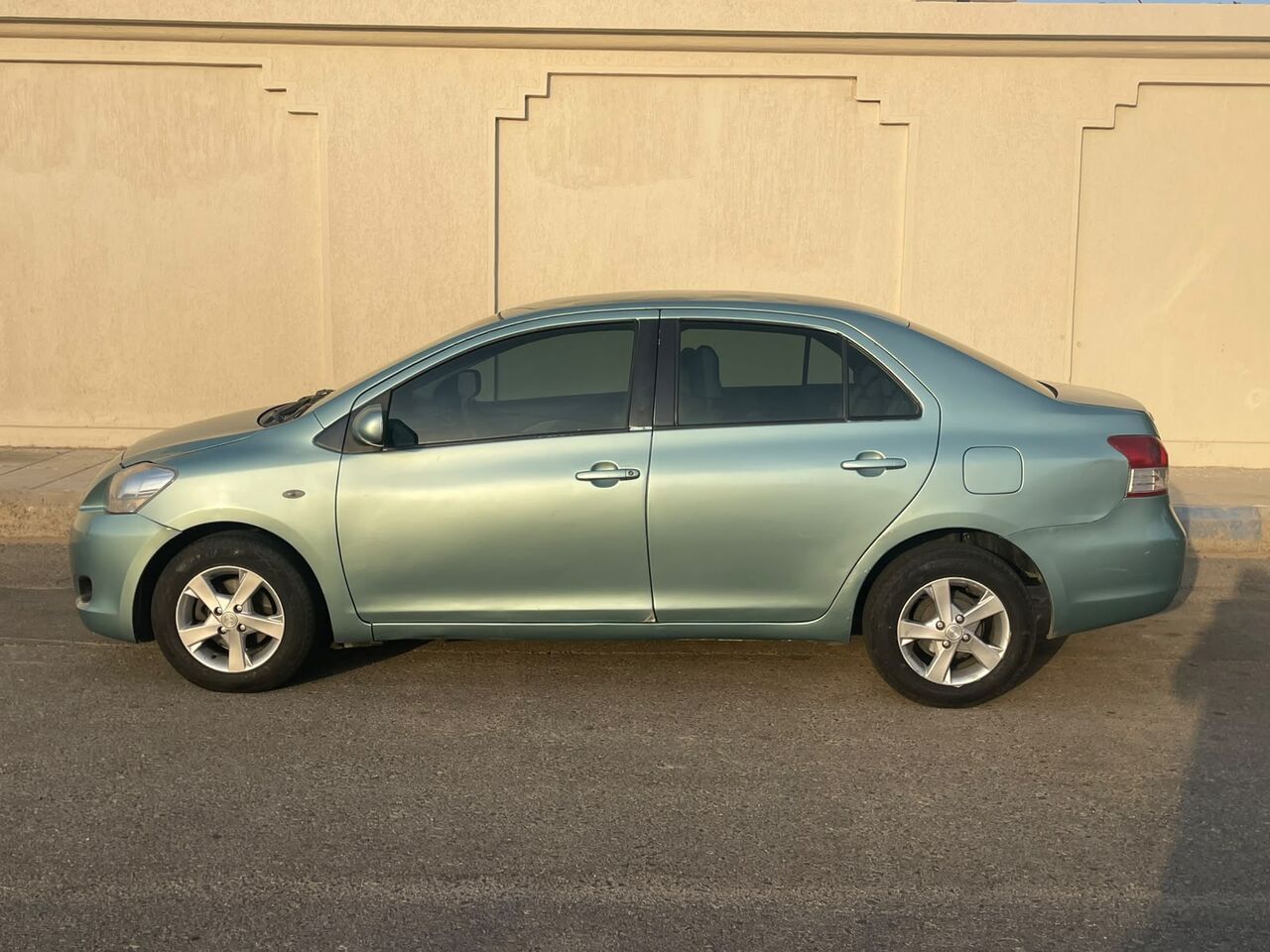 Jeddah, Vehicles, Cars & Trucks , SAR 15500,  Toyota Yaris,  2009,  Automatic,  520000 KM,