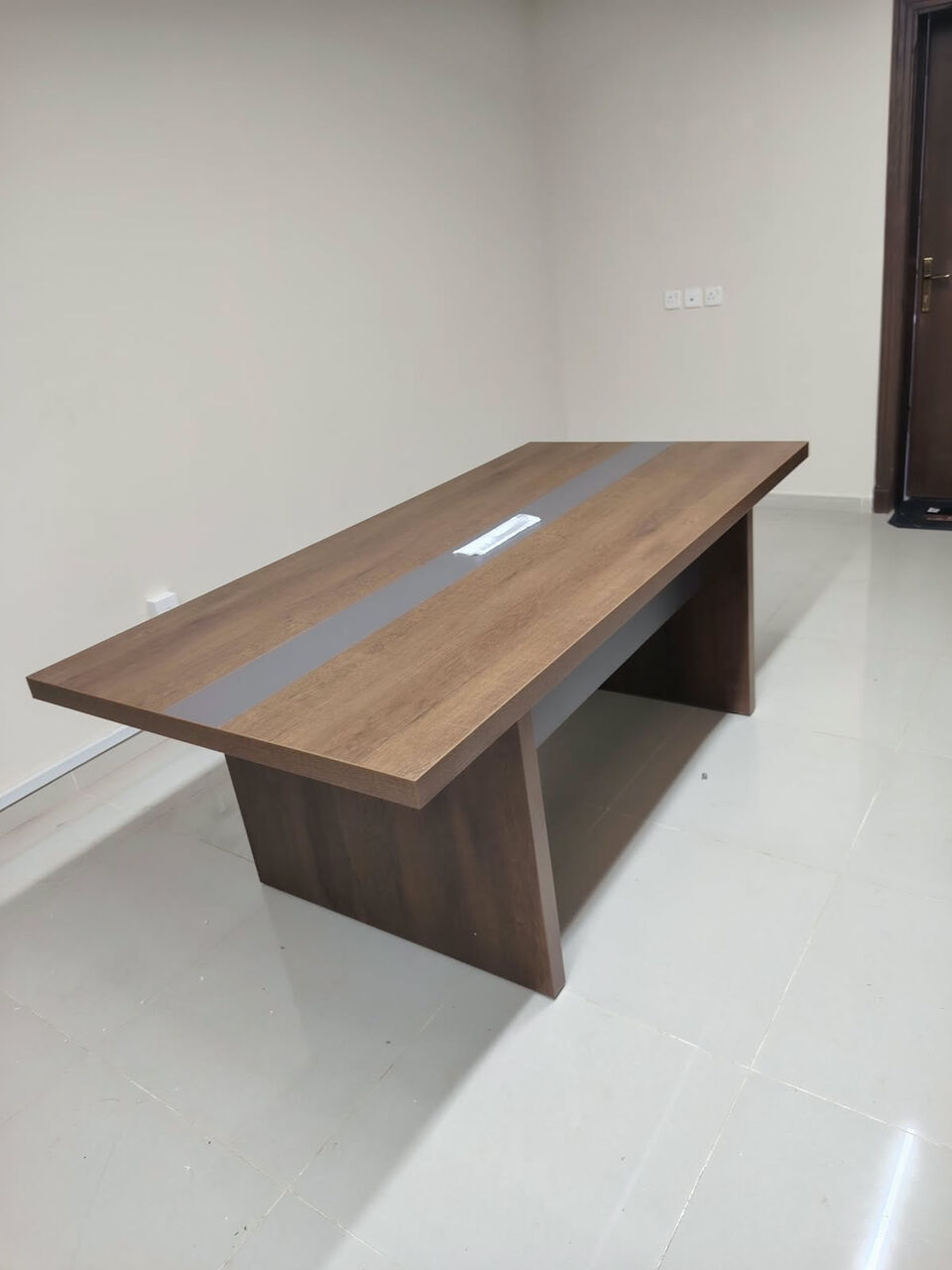Jeddah, Furniture, SAR 1,  MEETING TABLE AVAILABLE IN DIFFERENT SIZES AND CHAIRS AVAILABLE IN LOW PRICES