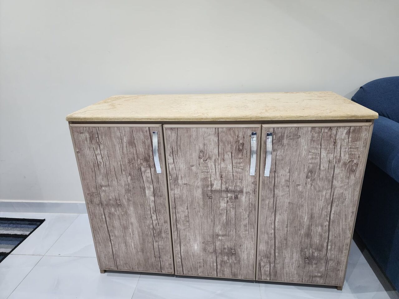 Jubail, Household Items, SR 200,  Kitchen Cabinet.(one Piece)