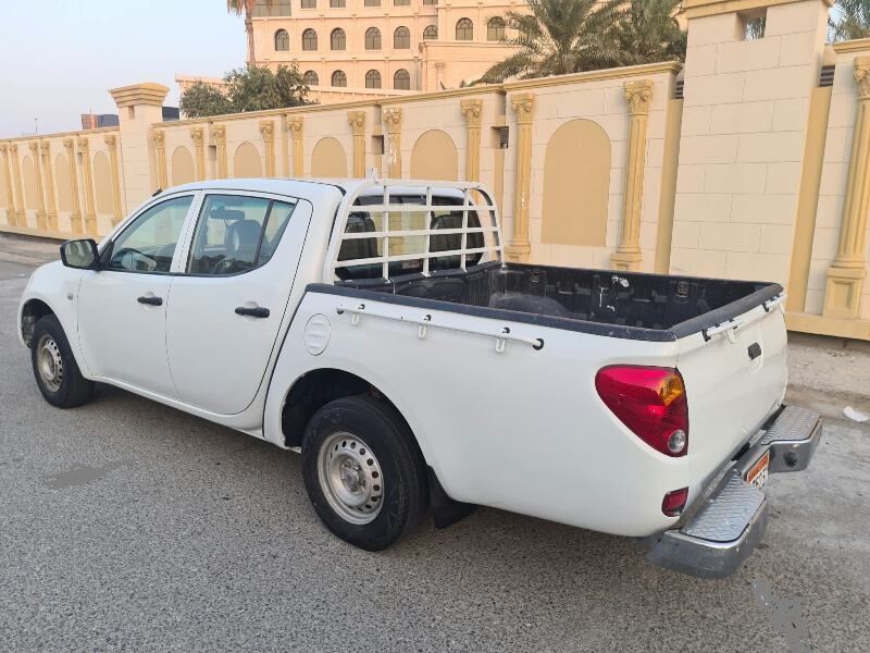 Manama, Vehicles, Cars & Trucks , BHD 2300,  Mitsubishi L 200,  2011,  Manual,  266000 KM,  Mitsubishi L200 Double Cabin Neat Clean Well Maintained Pickup For Sale!