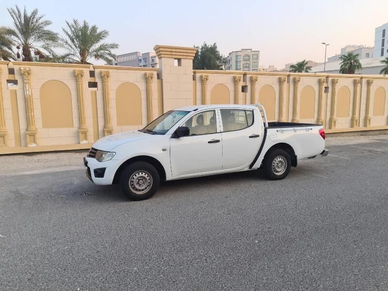 Manama, Vehicles, Cars & Trucks , BHD 2300,  Mitsubishi L 200,  2011,  Manual,  266000 KM,  Mitsubishi L200 Double Cabin Neat Clean Well Maintained Pickup For Sale!